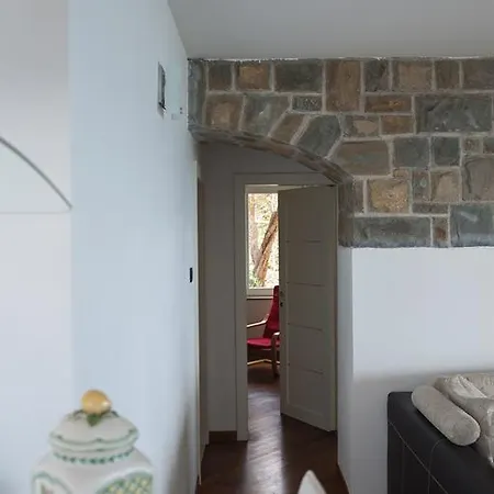 Апартаменты Fiesa-piran House With Free Parking *